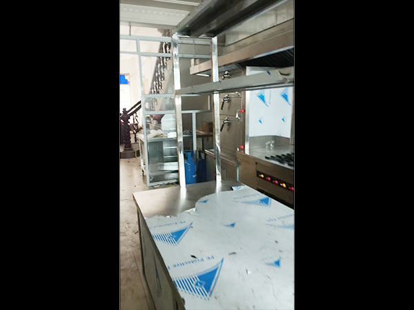 商用厨具安装现场
